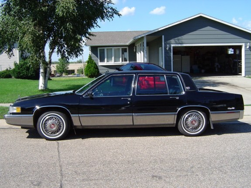 Another sidewallsteve 1989 Cadillac DeVille post...