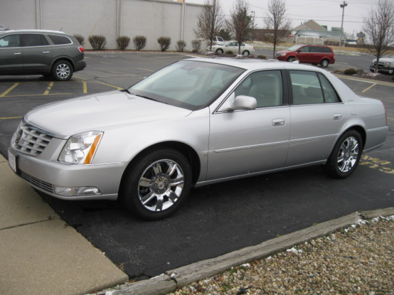 Picture of 2010 Cadillac DTS Platinum, exterior
