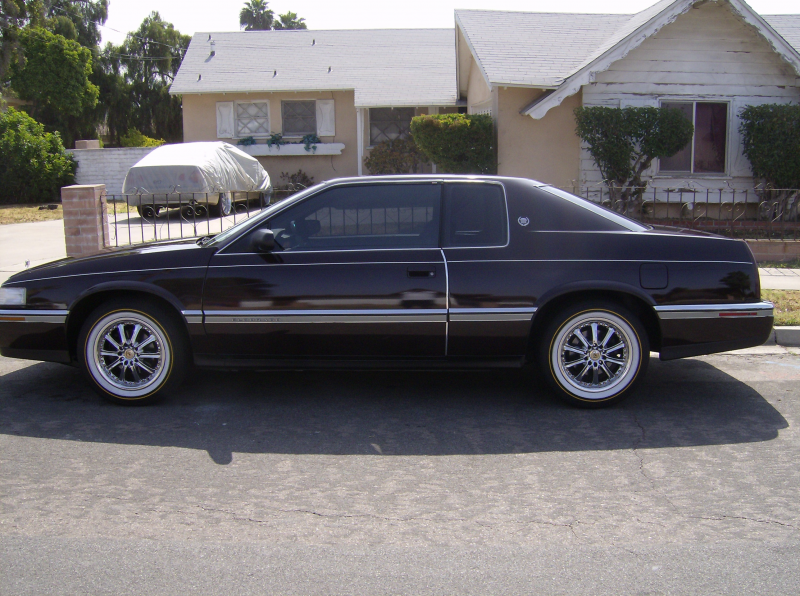 Earl100 1992 Cadillac Eldorado 13070133