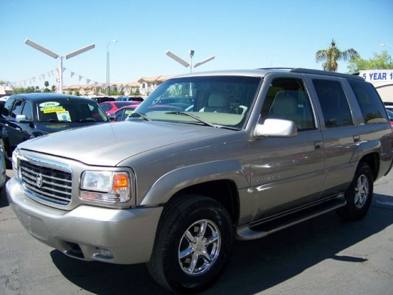 Picture of 2000 Cadillac Escalade 4 Dr STD 4WD SUV, exterior