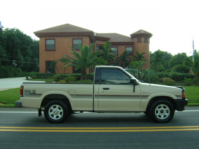 Picture of 1989 Mazda B2000, exterior