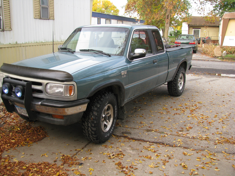1994 Mazda B-Series Pickup 2 Dr B4000 LE 4WD Extended Cab SB picture ...