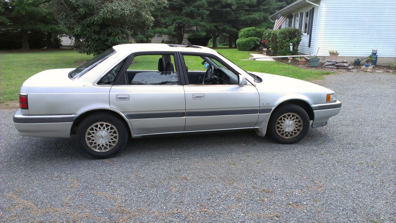 The Mazda 626 did not see any changes for the 1991 model year.