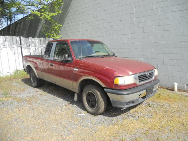 Log In needed $800 · 1998 Mazda B3000 Pickup