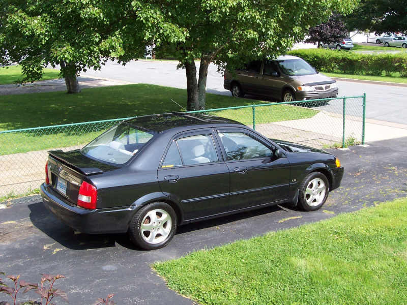 Picture of 2000 Mazda Protege LX