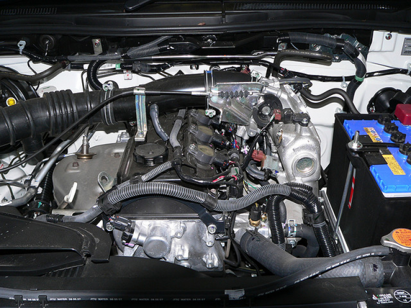 Mitsubishi Triton Engine Bay