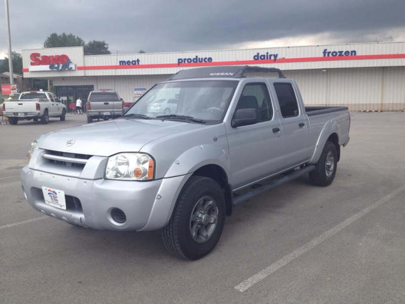 2003 Nissan Frontier Overview