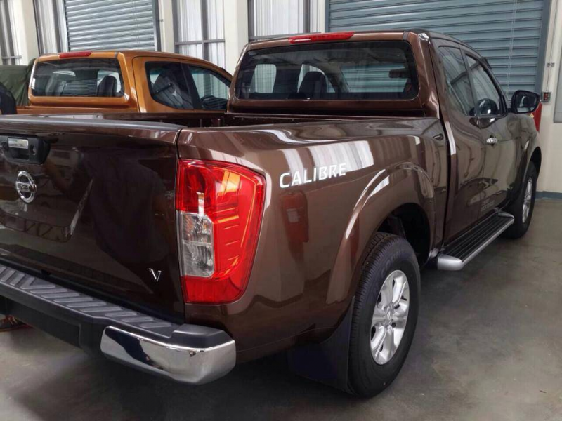2015 Nissan Navara pick up truck images leaked