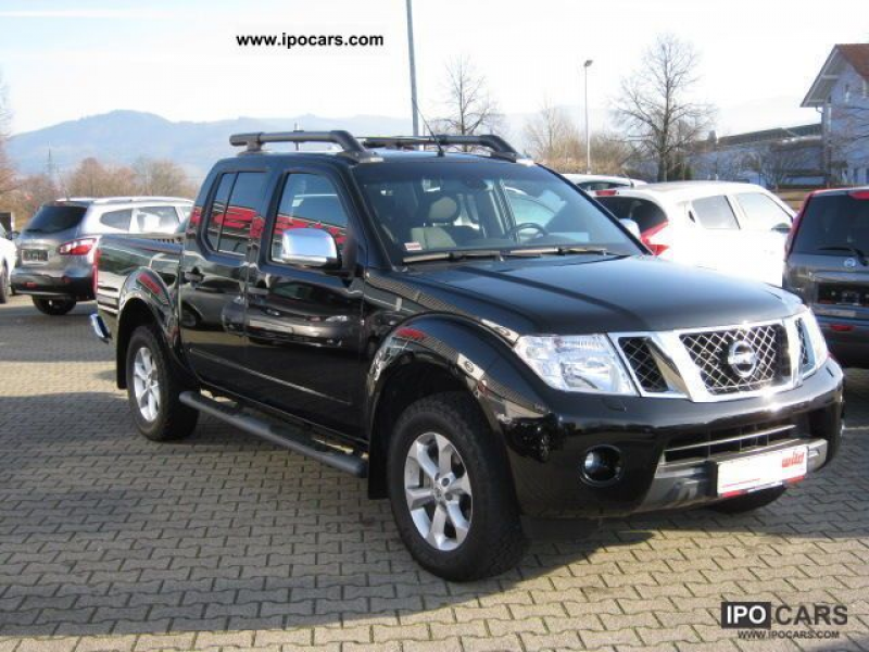 2011 Nissan Navara 2.5 dCi LE automatic, navigation, Off-road Vehicle ...
