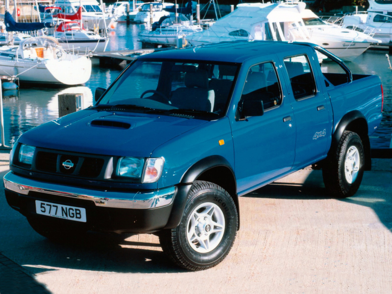Nissan Pickup Navara Crew Cab UK-spec (D22) '1997–2001