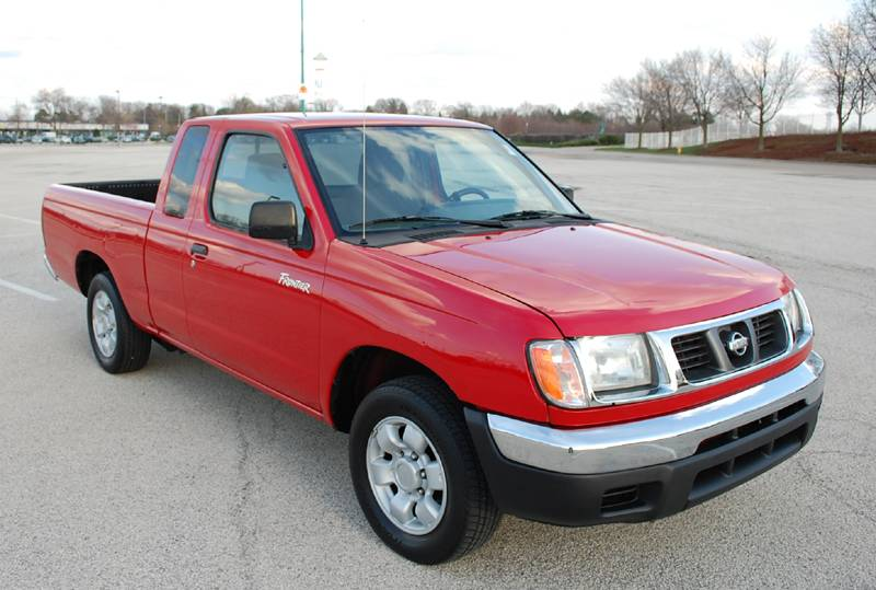 2000 Nissan Nissan Frontier King Cab Pickup truck