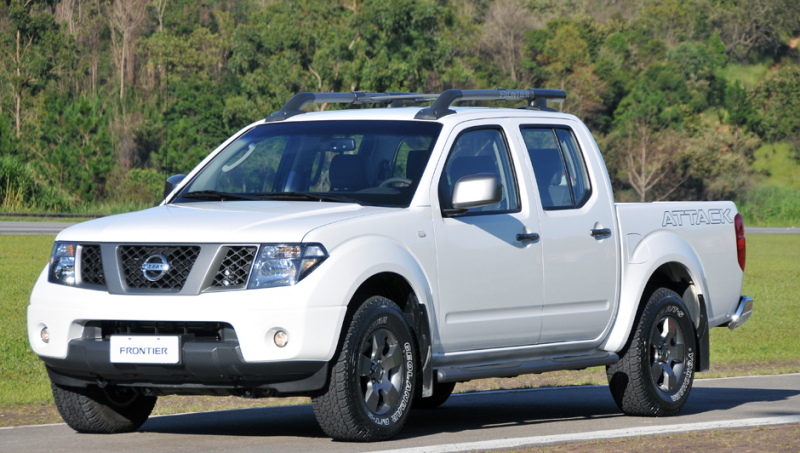 Nissan Frontier SV Attack 4x2