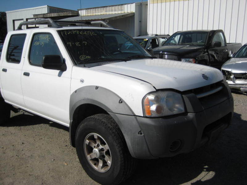 2001 Nissan Frontier Pickup - Parts Car