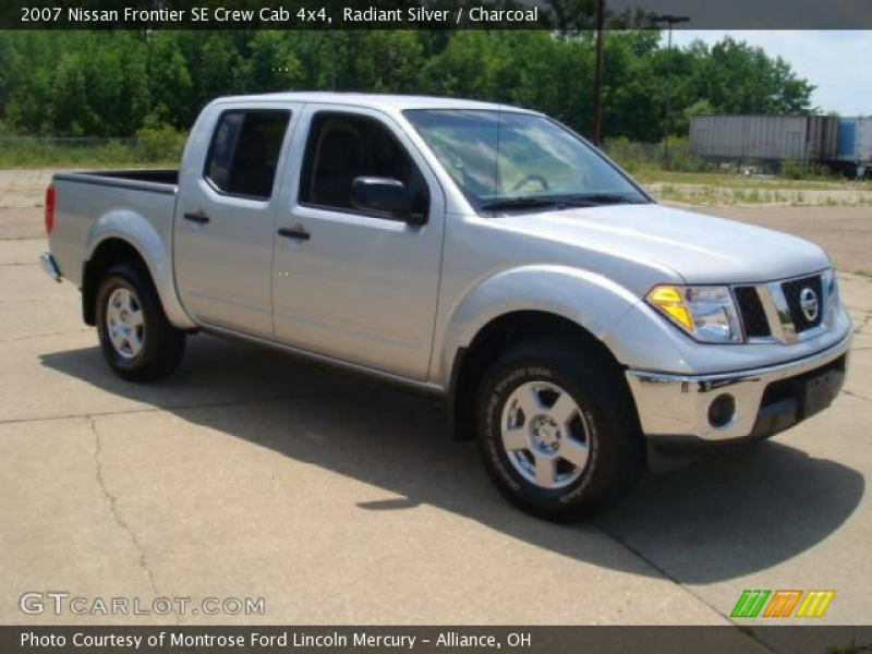2007 Nissan Frontier SE Crew Cab 4x4 in Radiant Silver. Click to see ...
