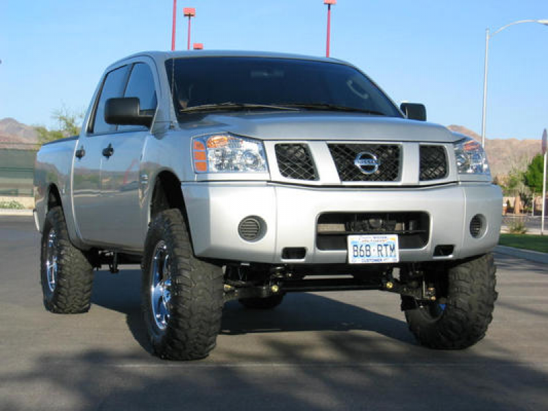 Re: FOR SALE - 8" Nissan Titan CST Spindle Lift Kit - Brand New!