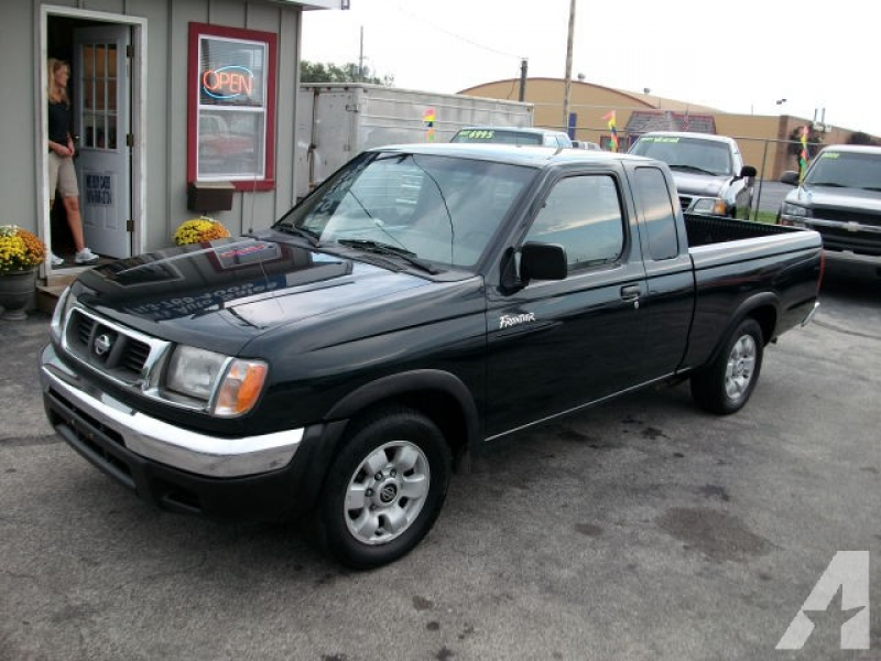 1999 Nissan Frontier XE King Cab in Olathe, Kansas For Sale