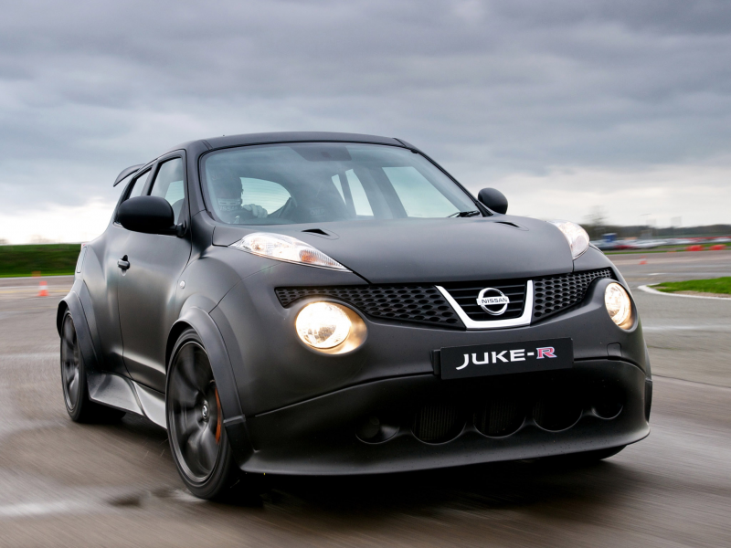 Nissan Juke R 2011