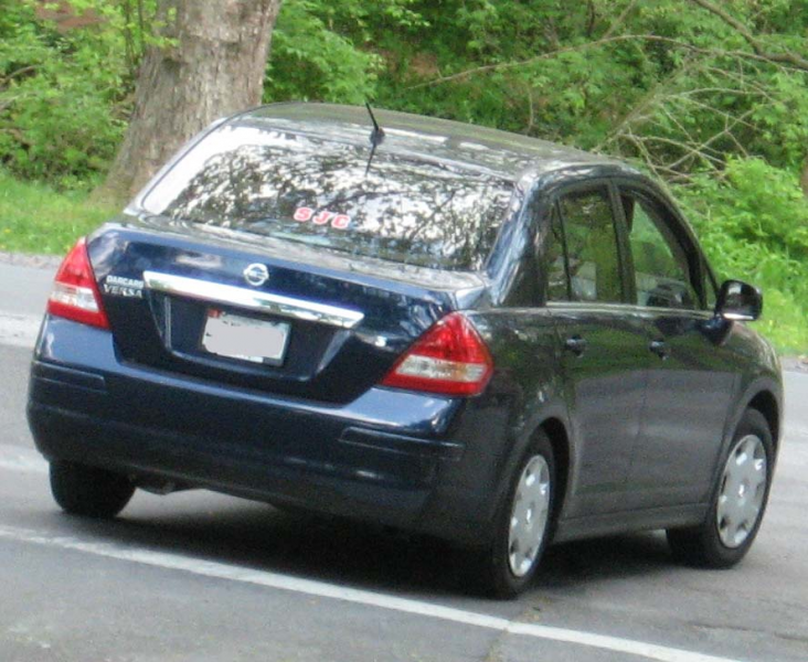 2007 Nissan Versa Sedan 1.8 SL