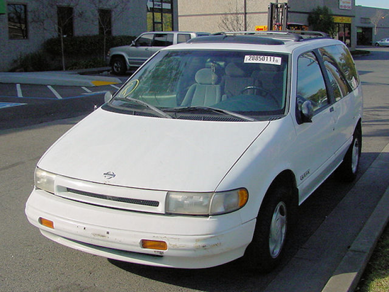 Driver front - 1993 Nissan Quest GXE MPV minivan vehicle - Pure White ...