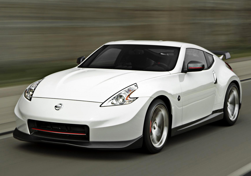 For the 2014 Nissan 370Z NISMO there have been a few cosmetic ...