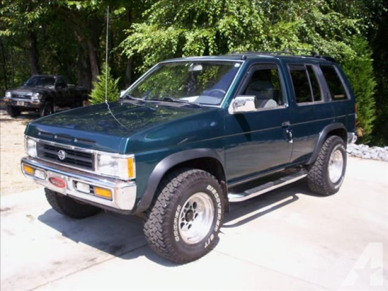 1995 Nissan Pathfinder for sale in Taylorsville, North Carolina