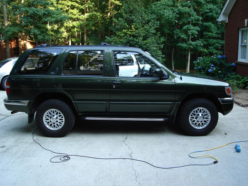 Picture of 1996 Nissan Pathfinder 4 Dr LE 4WD SUV, exterior
