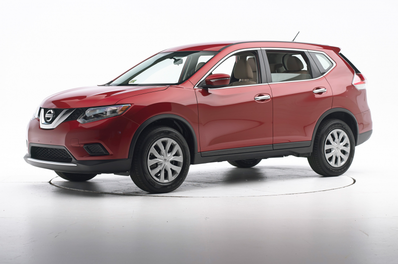 IIHS Awards 2014 Nissan Rogue Top Safety Pick+ Honors Photo Gallery