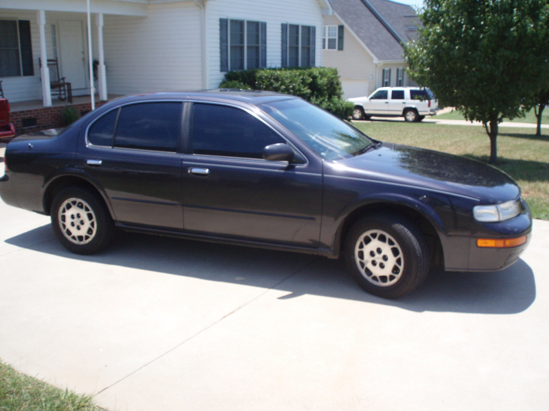 Picture of 1995 Nissan Maxima GLE, exterior