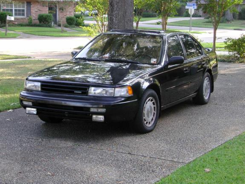 TheOnlyFake’s 1991 Nissan Maxima