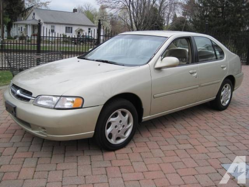 1999 Nissan Altima for sale in Louisville, Kentucky