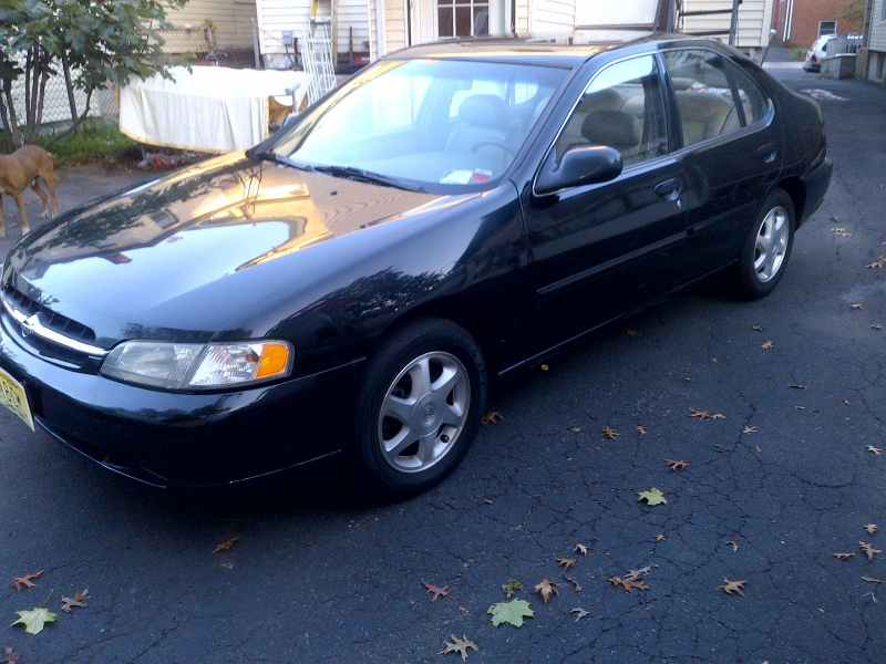 Picture of 1999 Nissan Altima GLE, exterior