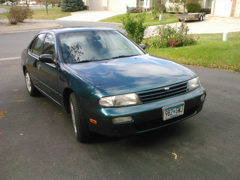 Picture of 1997 Nissan Altima GXE, exterior