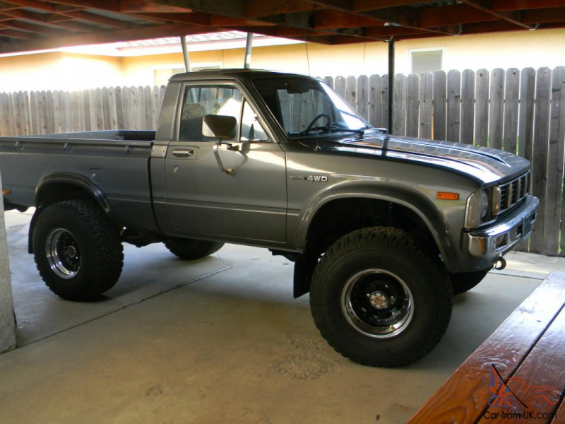 81 82 83 Toyota SR5 4x4 truck EXCEPTONAL NEW ENGINE/Transmission/Paint ...