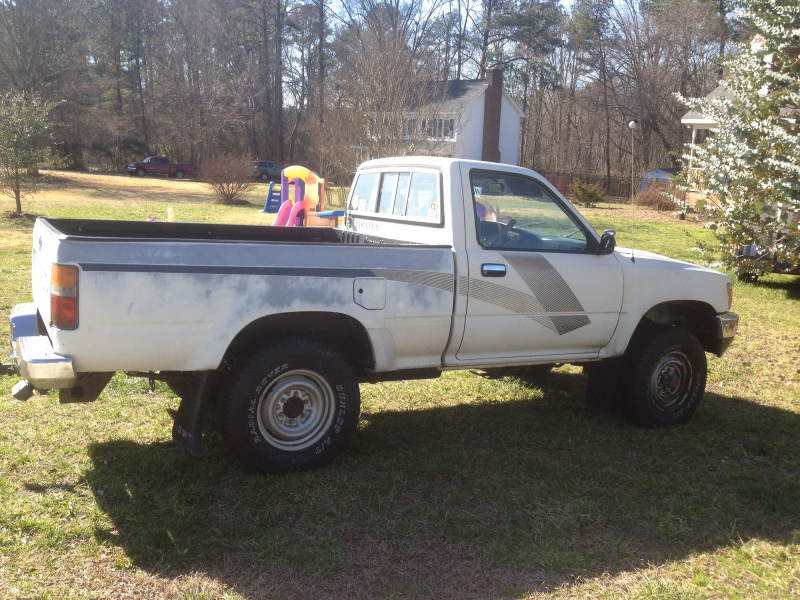 Picture of 1989 Toyota Pickup
