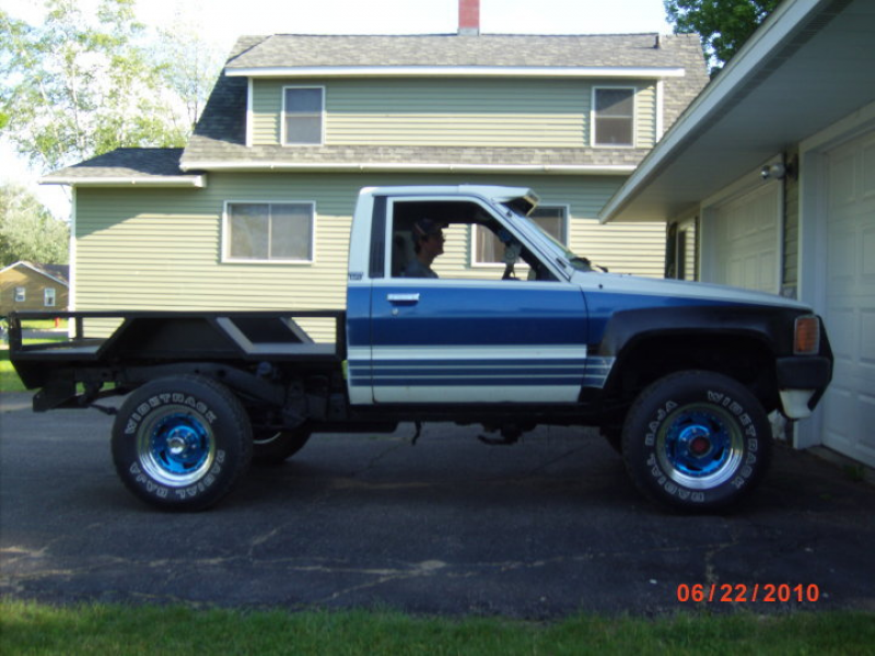1988 Toyota Pickup, The front fenders got cleaned up bondoed and ...