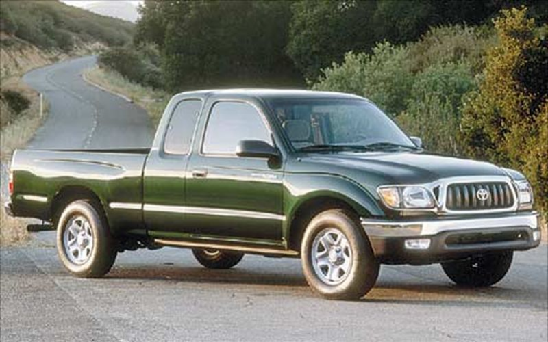2004 Toyota Tacoma Prerunner Pickup Front Right