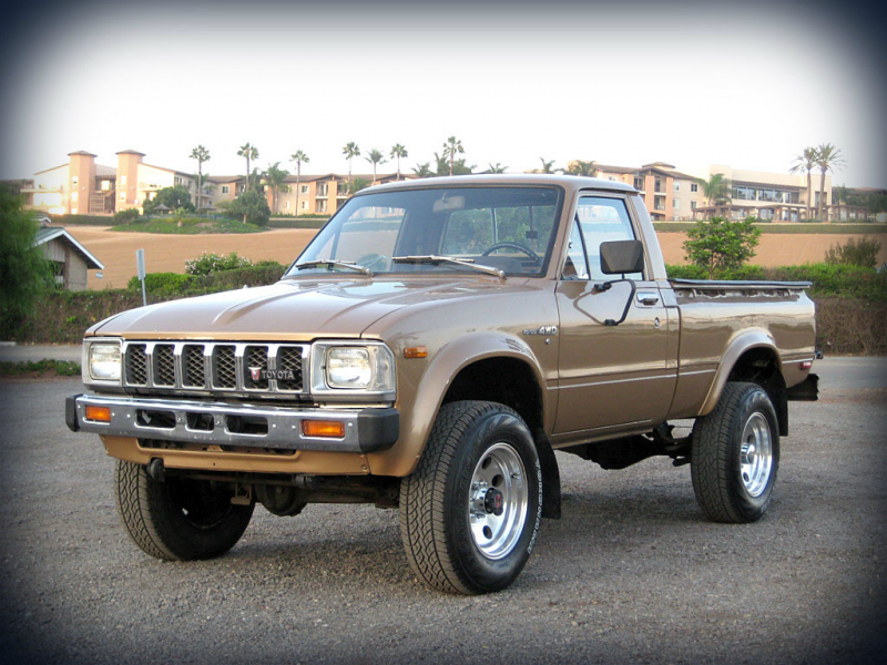 1983 Toyota Pickup Truck 4WD Hilux 22R Short Bed Toyota Hilux 4x4 Four ...