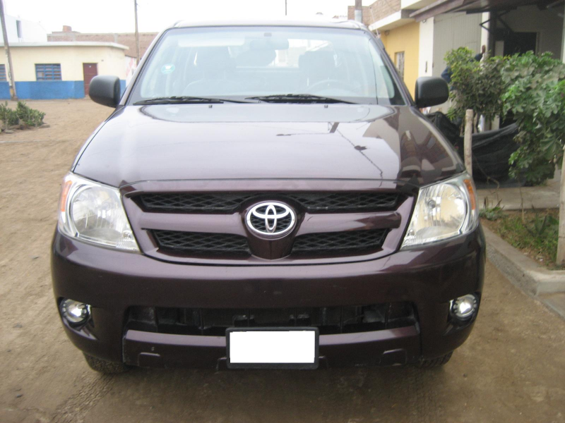 Vendo Toyota Hilux 2005-foto-203.jpg