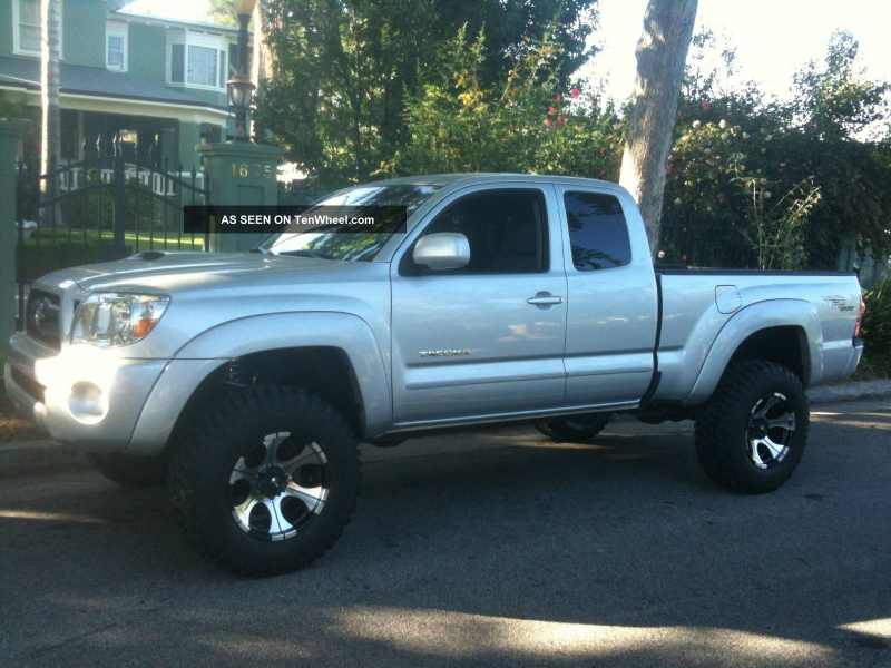 toyota_tacoma_trd_extended_cab_pickup_4___door_4___0l_with_extras_4 ...