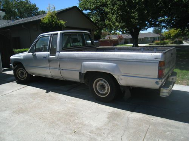 1988 Toyota pickup XTRA CAB Truck LONG BED RARE one owner, US $3,999 ...