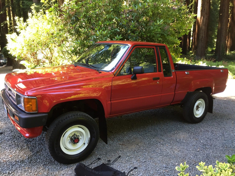 Rare 1987 Toyota Pickup 4x4 Xtra Cab Up for Sale on eBay - Photo ...
