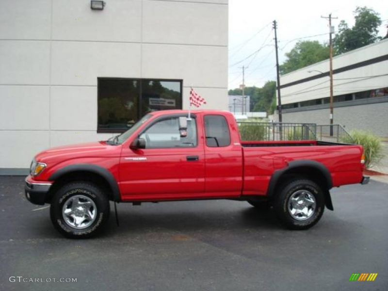 2002 Toyota Tacoma Xtracab 4x4 - Radiant Red Color / Gray Interior