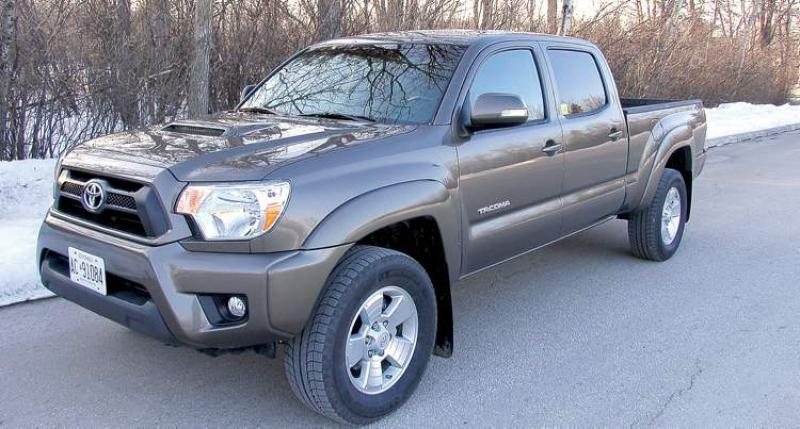 2013 TOYOTA TACOMA: 'Big' truck, small package