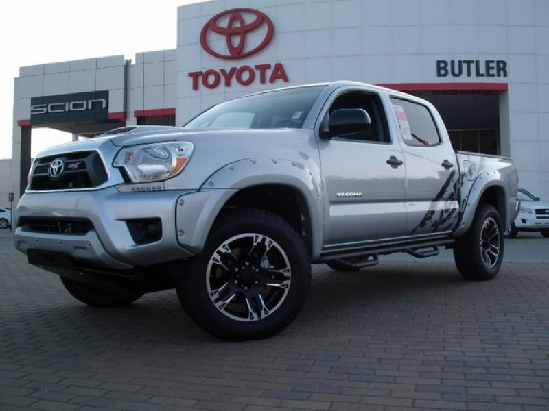 Learn more about Toyota Tacoma 2013 Accessories.