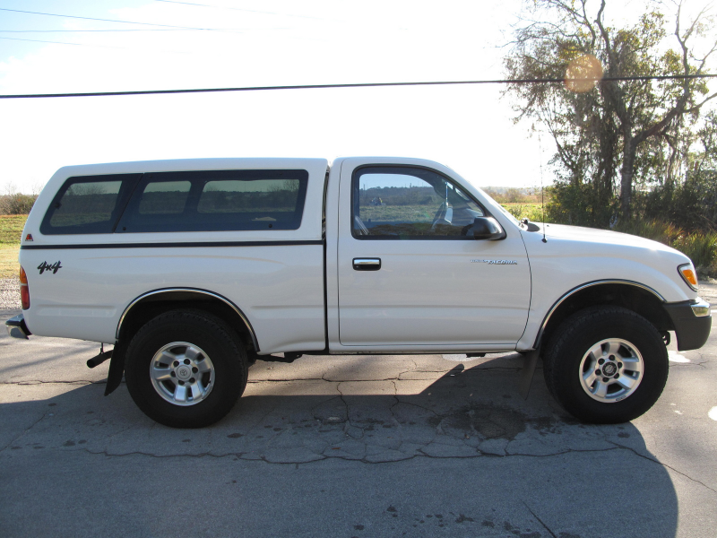 Picture of 2000 Toyota Tacoma 2 Dr STD 4WD Standard Cab SB, exterior