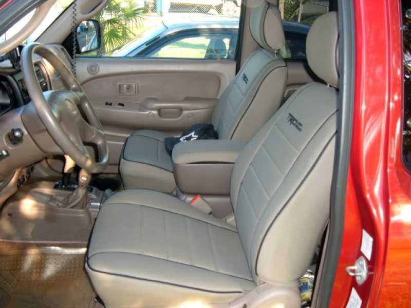Learn more about Toyota Tacoma 2002 Seat Covers.
