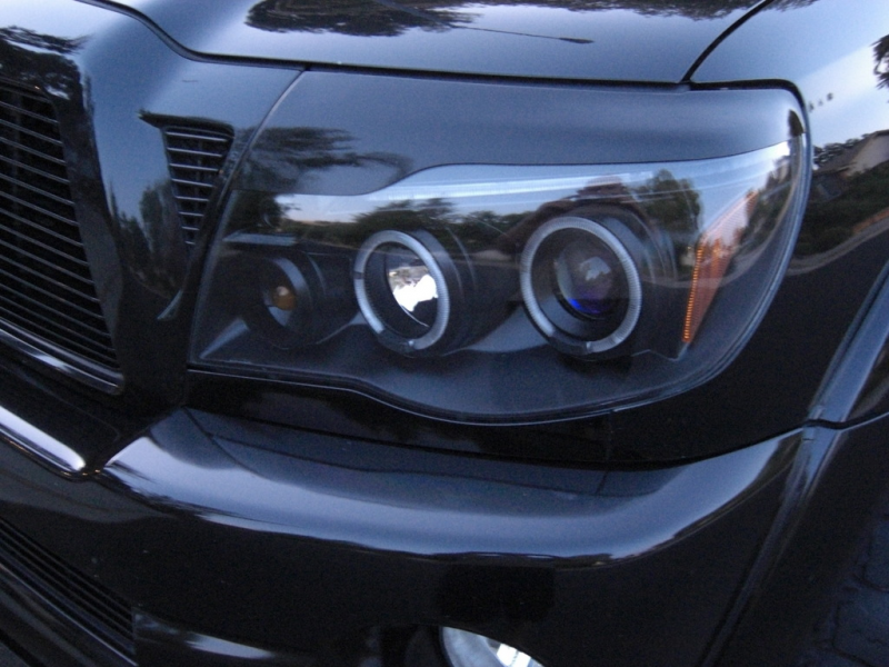 Toyota Tacoma Headlights