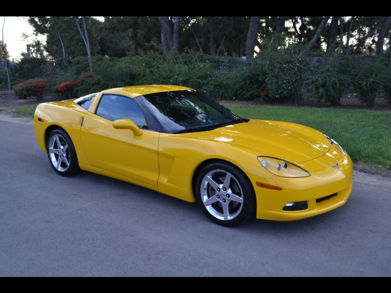 2005 Chevrolet Corvette Coupe Velocity Yellow
