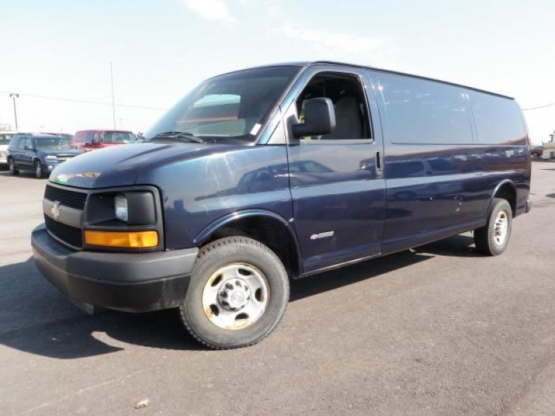 2006 Chevrolet Express 3500 Extended Blue | T AND G AUTO | Wheels.ca