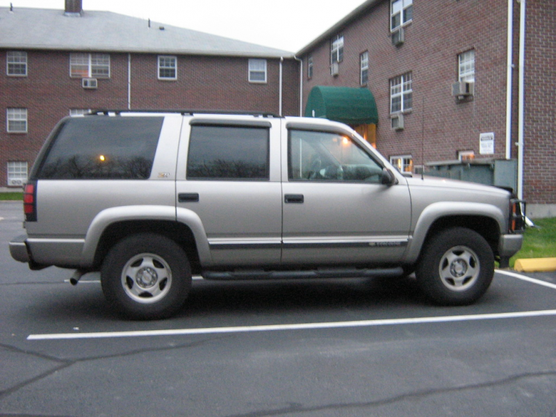 Picture of 2000 Chevrolet Tahoe Limited/Z71 4WD, exterior